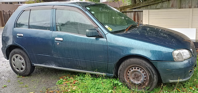 Toyota 1997 Starlet $500$ – 145,000km