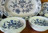 BLUE DANUBE CHINA JAPAN 87 PIECE SET