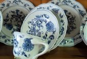 BLUE DANUBE CHINA JAPAN 87 PIECE SET