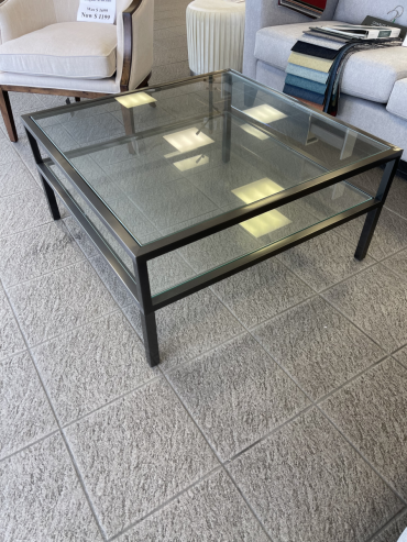 Coffee Table in square With glass Top