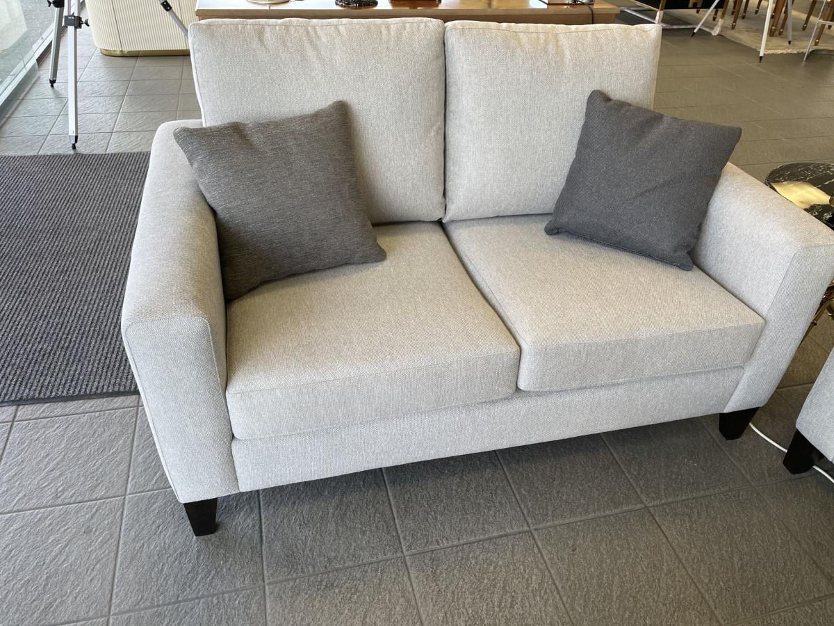 Brand New Lounge suite 3+2 Made in New Zealand