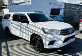 2016 Toyota Hilux 2.8TD,DC,2WD,NZ NEW.