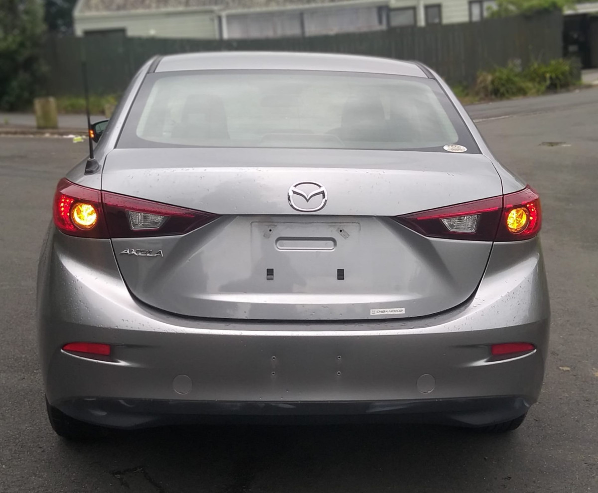 2016 Mazda Axela Super Low Kms “MANUAL” 40,000km