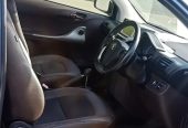 2010 Toyota IQ 6 Air bags push start, 71000kms