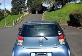 2010 Toyota IQ 6 Air bags push start, 71000kms