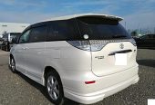 2008 Toyota Estima Hybrid, Family Wagon.