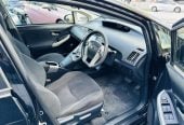 2015 Toyota Prius Alloys, Hot Black.