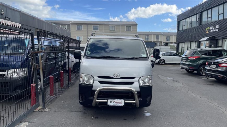 2015 Toyota Hiace LOW KMS Van Automatic