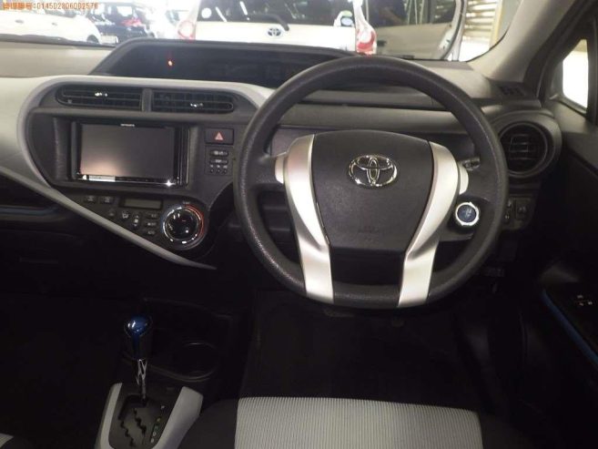 2013 Toyota Aqua !!Rebate!! Push Start