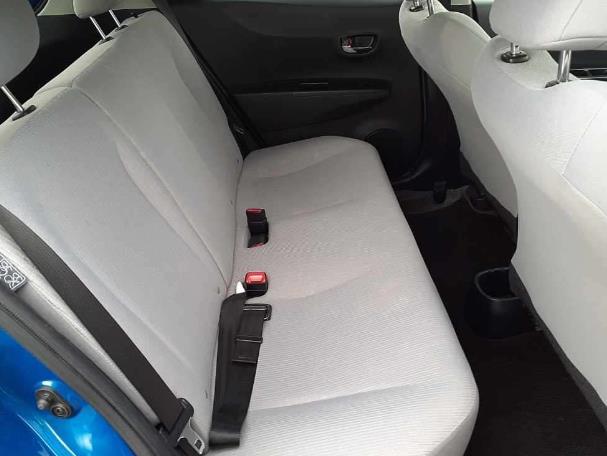 2011 Toyota Vitz 1.3L Petrol, Push Start.