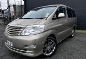 Toyota Alphard 2004