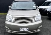 Toyota Alphard 2004