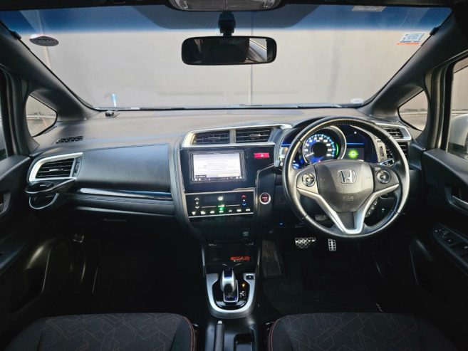 2014 Honda Fit S PACKAGE