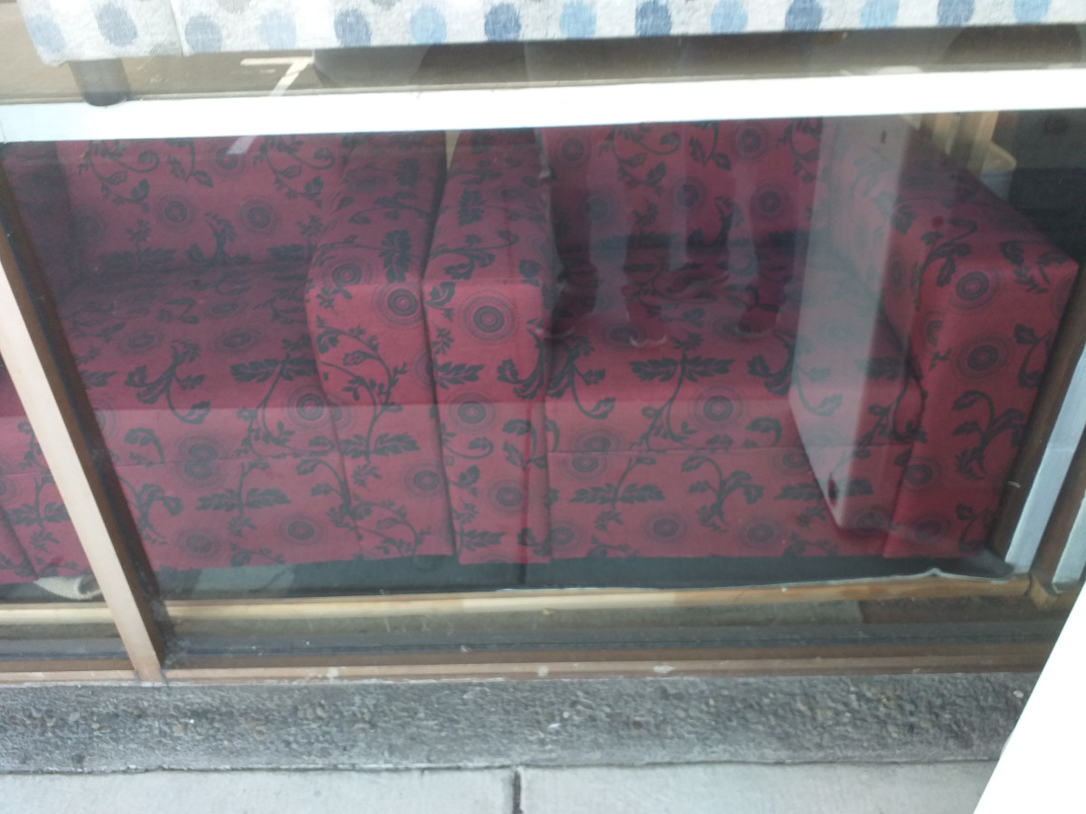 Sofa set