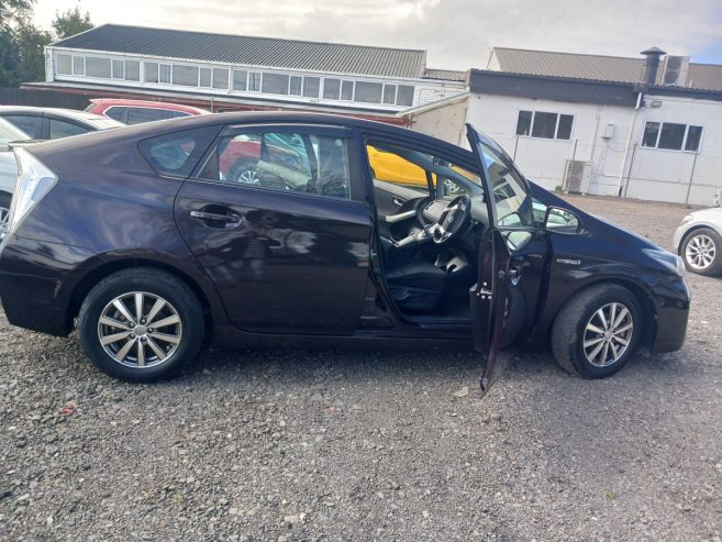 Toyota prius 2012 nz new