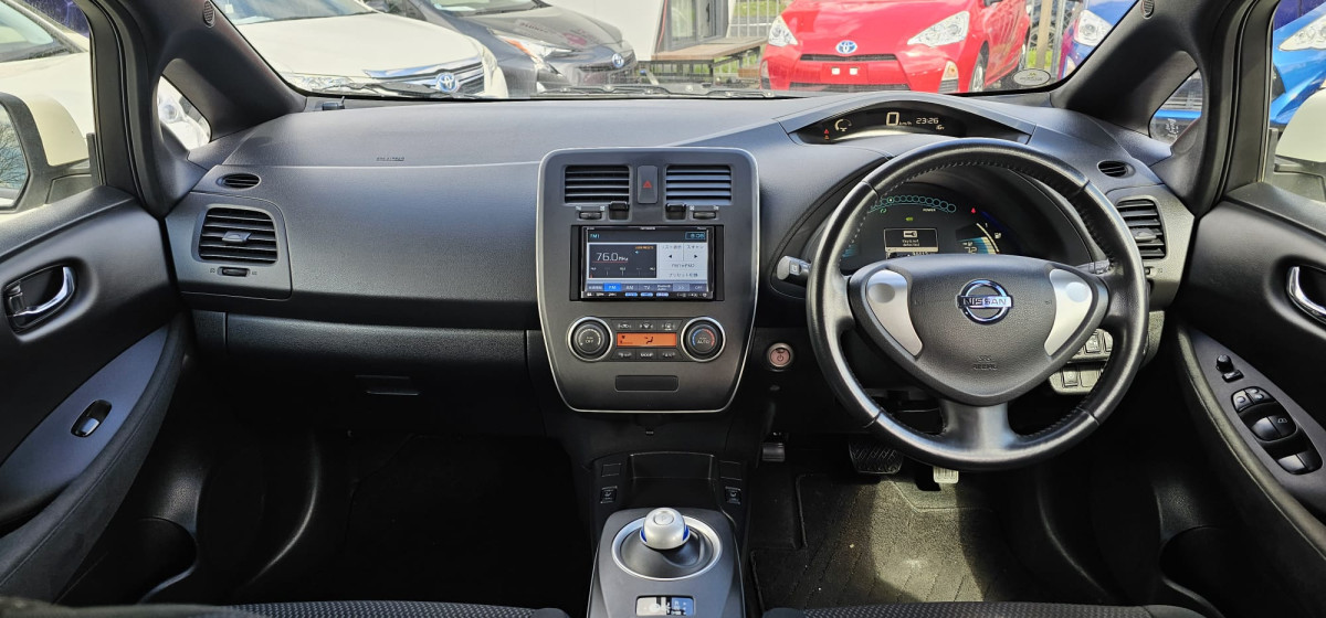 2015 Nissan Leaf Hatchback Automatic
