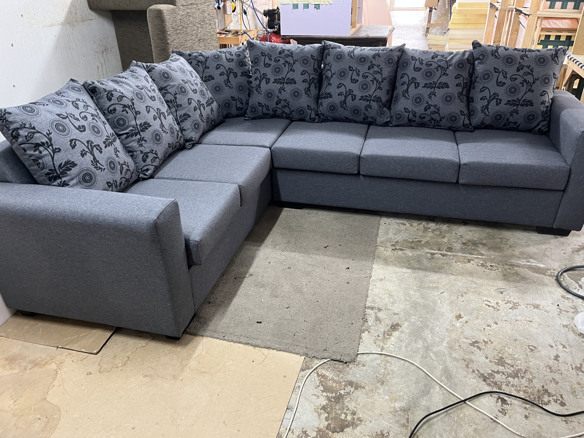 SOFAS CORNER 5 SEATER NZ MADE