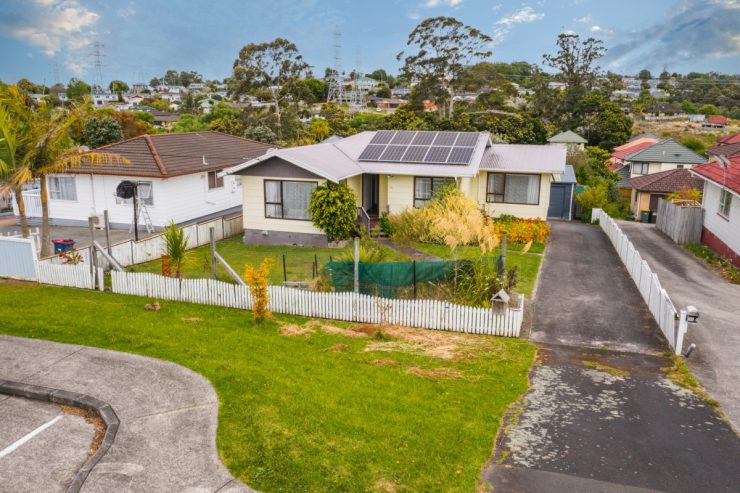 95 Triangle Road Massey Auckland