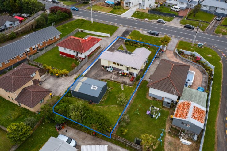 95 Triangle Road Massey Auckland