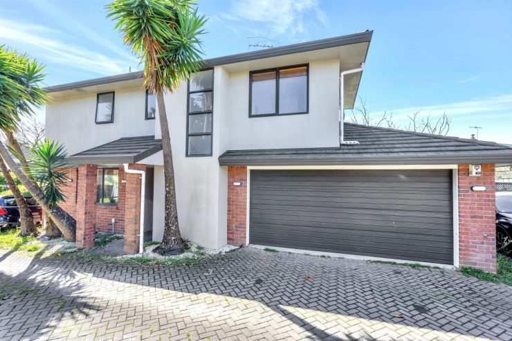 2/127 Coronation Road, Papatoetoe, Manukau City