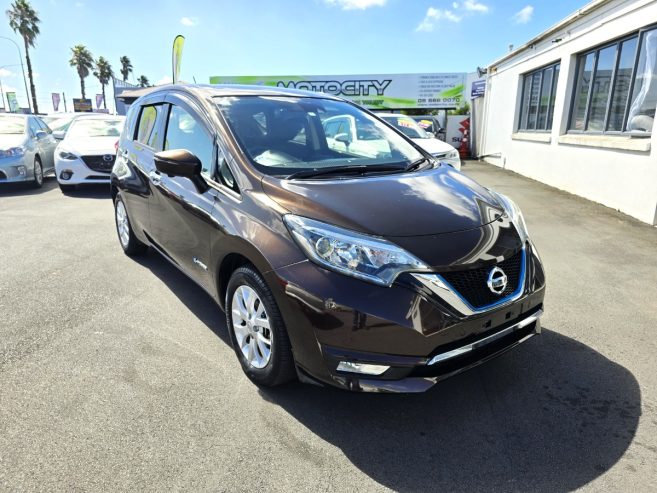 2016 NISSAN NOTE HYBRID, ANTI COLLISION, LANE ASSISTANCE, HALF LEATHER