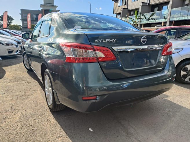 2013 Nissan Bluebird SYLPHY Sedan Automatic