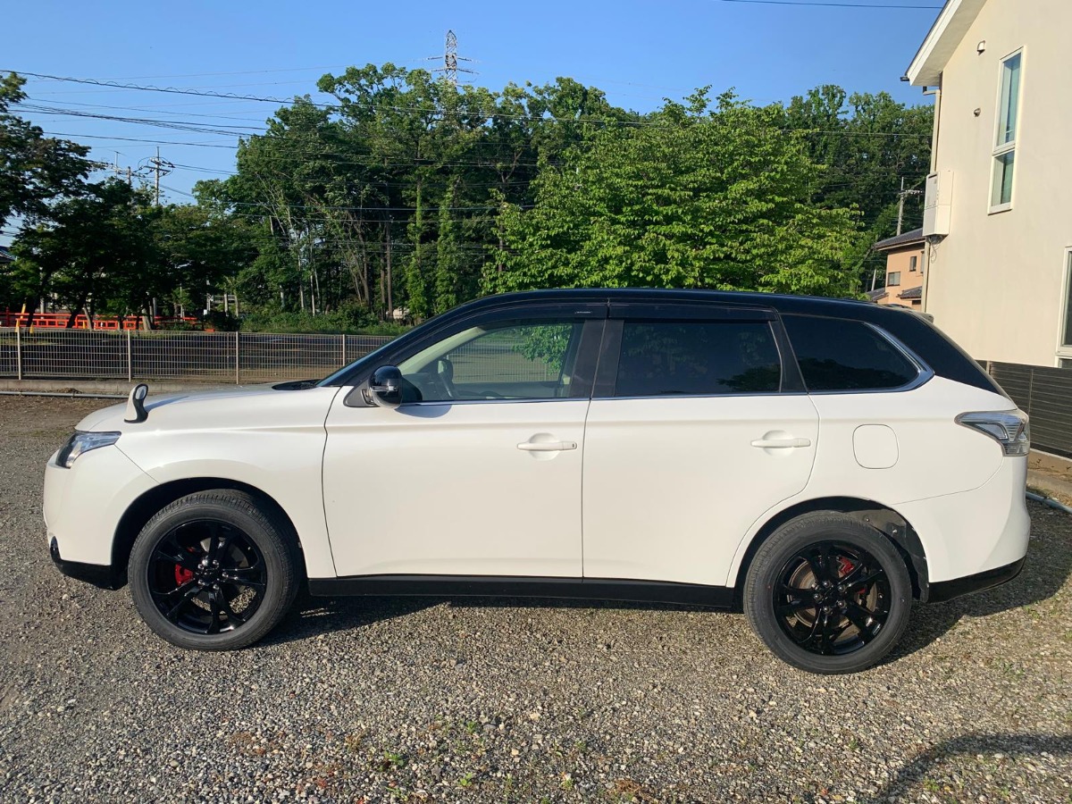 2013 MITSUBISHI OUTLANDER DBA-GF8W