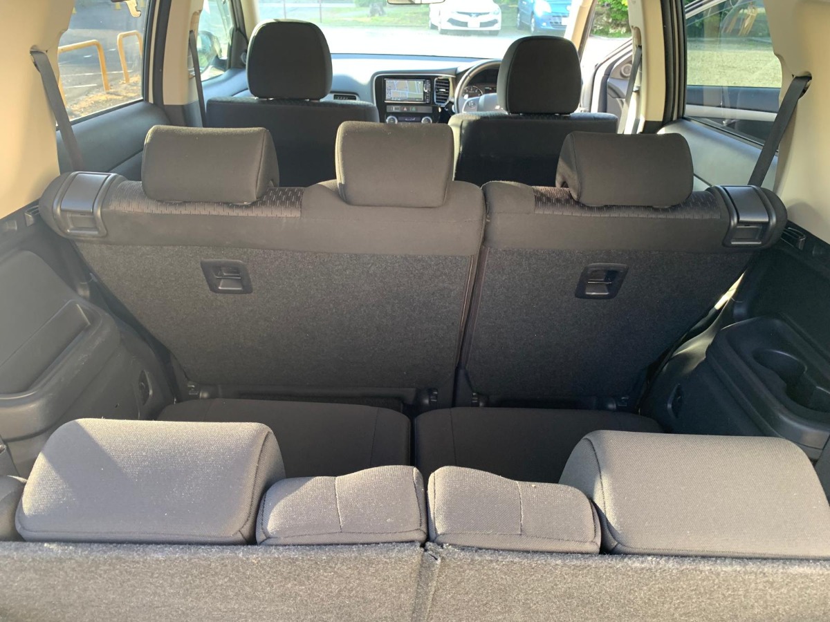 2013 MITSUBISHI OUTLANDER DBA-GF8W