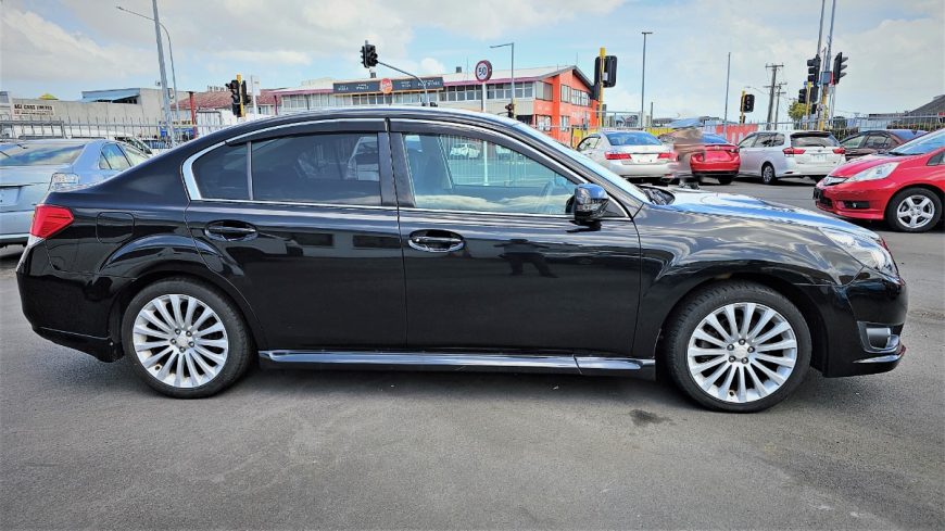 2010 SUBARU LEGACY B4 TURBO HALF LEATHER