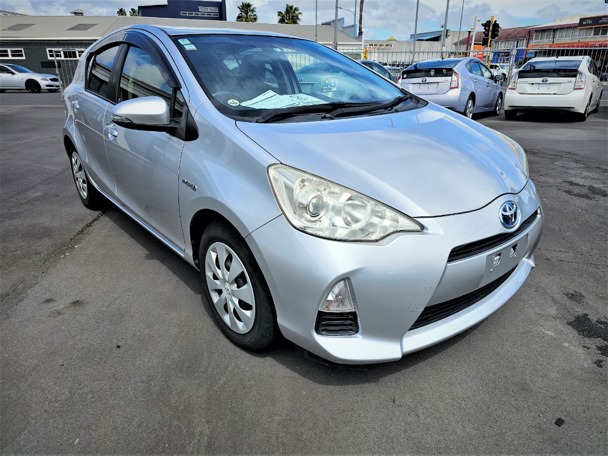 2012 TOYOTA AQUA G PACKAGE