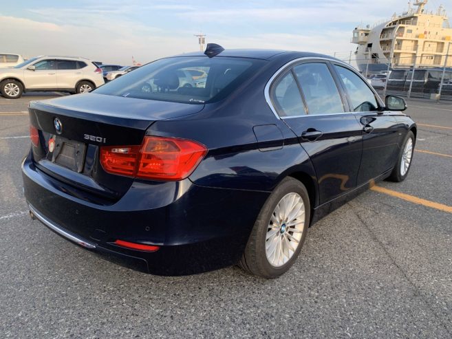 2014 BMW 320I LUXURY