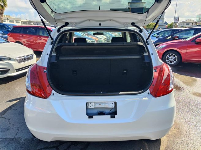 2015 Suzuki Swift Hatchback Automatic