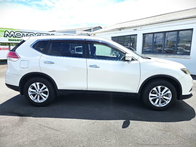 2014 NISSAN X-TRAIL HIGH SPEC MODEL WITH LEATHER PACKAGE