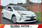 2016 Toyota Prius S Cruise Control !! Hatchback Automatic