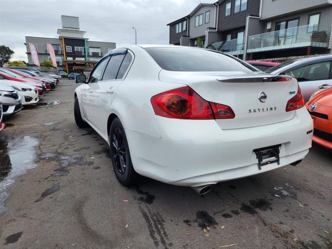 2010 Nissan Skyline Sedan Automatic