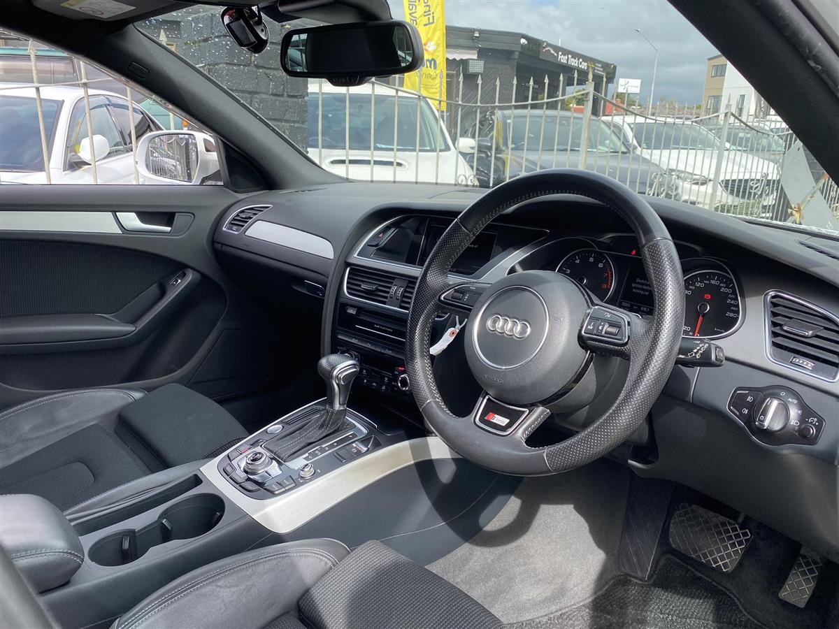 2014 Audi A4 Avant 2.0T S-Line Station Wagon Tiptronic
