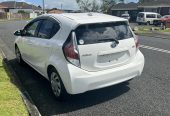 2015 Toyota Aqua S Model Hatchback Automatic