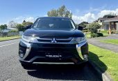 2017 Mitsubishi Outlander PHEV G Package 4WD RV/SUV Automatic