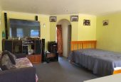 SHARP PRICE FOR A 4 BEDROOM HOUSE IN PAPATOETOE