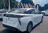 2016 Toyota Prius Station Wagon Automatic