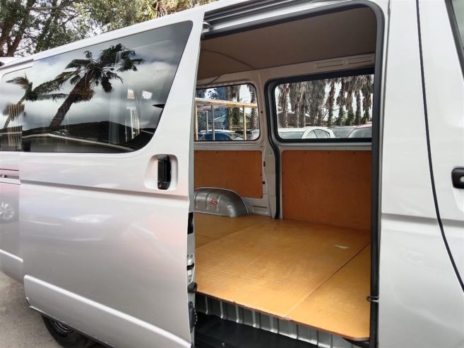 2018 Toyota Hiace 2.8 DX Diesel Van Automatic