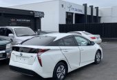 2016 Toyota Prius Station Wagon Automatic