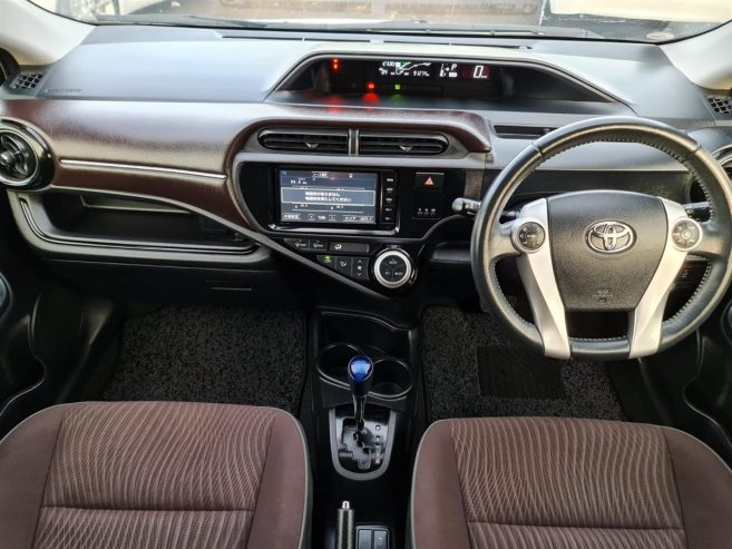 2016 Toyota Aqua Cruise Contol,Push Start Hatchback Automatic