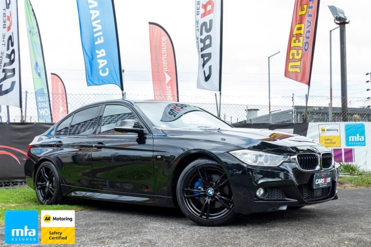 2015 BMW 320i M-SPORT