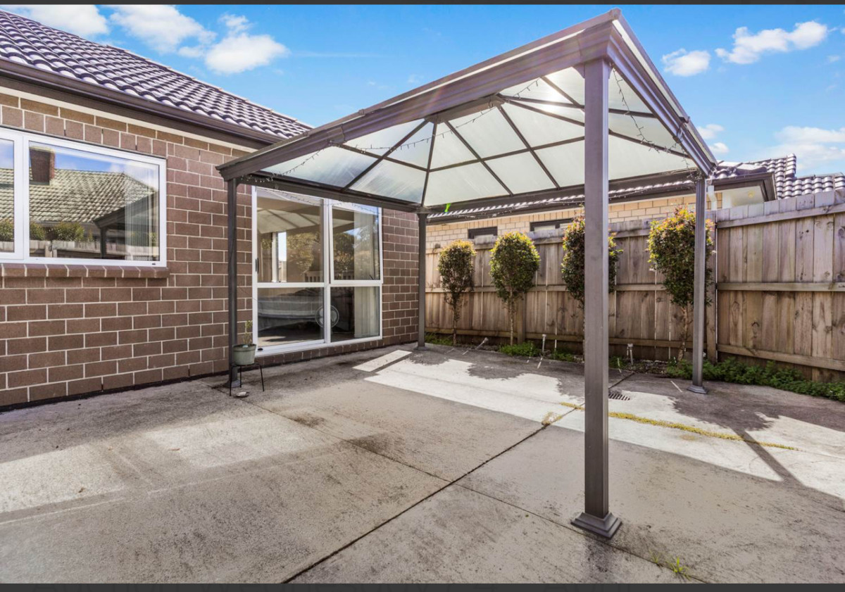 Brick & Tile Beauty – Urgent Sale