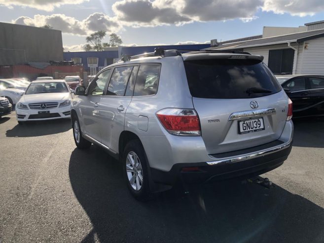 2012 Toyota Highlander 3.5P 4WD 7 Seats