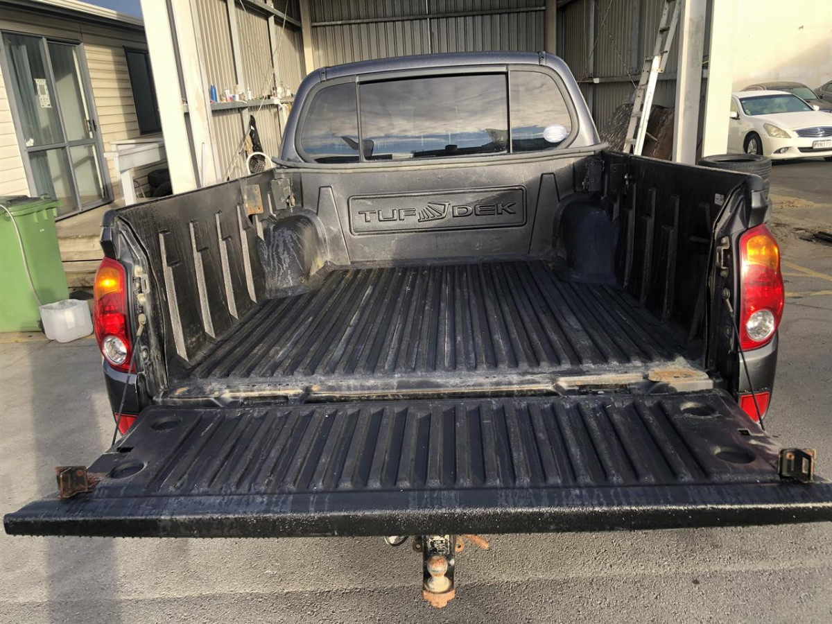 2013 Mitsubishi Triton Manual, 4WD 2.5D D/CAB GLS M