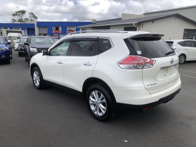 2015 Nissan X-Trail 20X, 7 Seats