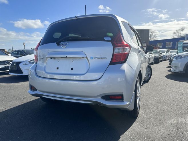 2018 Nissan Note E-Power X