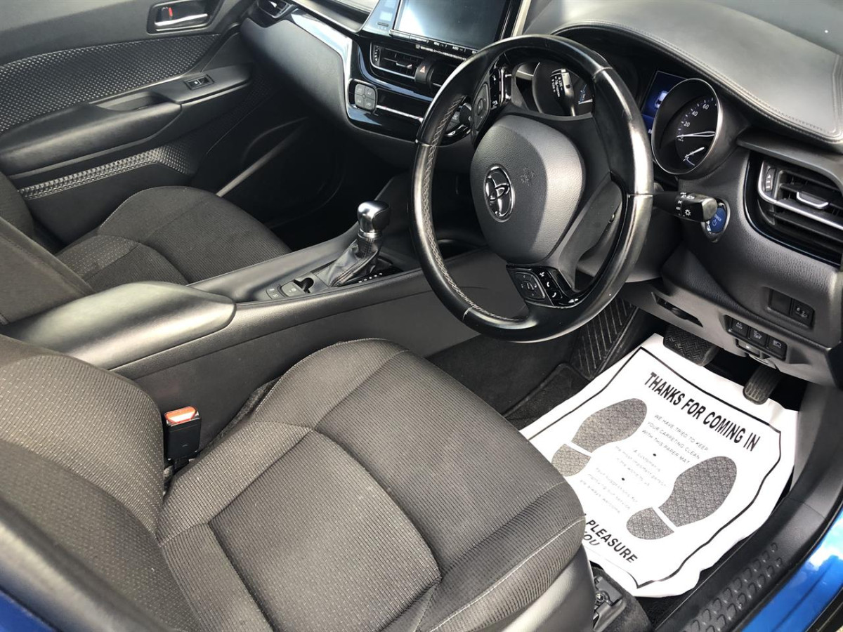 2017 Toyota C-HR S